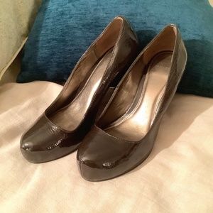 Carvela Leather Dark Plum Purple Pumps/Courts